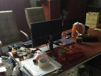 武漢辦公設(shè)備與用品指南 電腦、打印機(jī)與老板桌的選購(gòu)與優(yōu)化